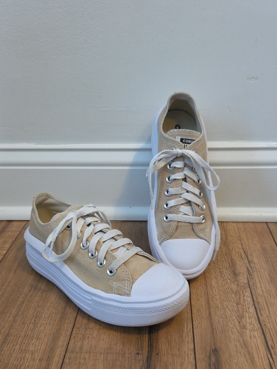 Converse Shoes - Converse Women's Low-Top Platform Sneakers in Beige and White